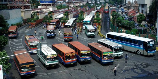 Perang ojek aplikasi, apakah kabar semangat angkutan massal di DKI?