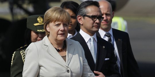 Angela Merkel: From hero to zero?