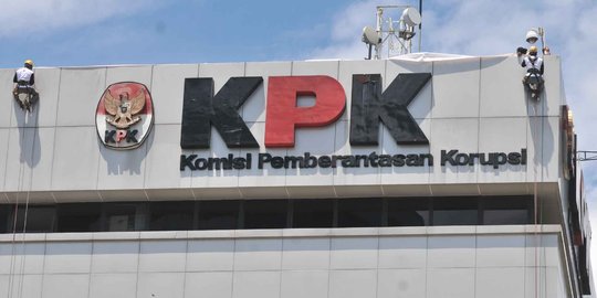 Pembahasan revisi UU ditunda, Plt wakil ketua KPK irit bicara