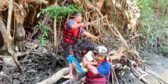 Kisah Heroik Empat Manusia Tersesat Lama Di Hutan Kemudian Selamat