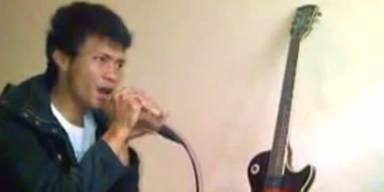 Orang biasa di Indonesia ini punya suara emas bak bintang dunia