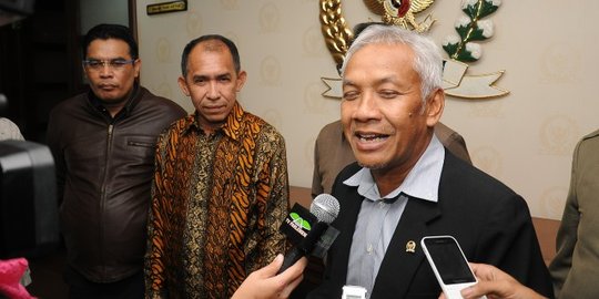 Pimpinan DPR: Revisi UU KPK ditunda, pemerintah fokus kabut asap