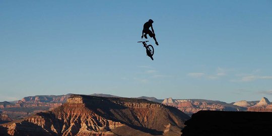 Menantang adrenalin dengan bersepeda downhill di Pegunungan Utah