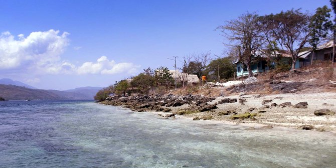 Menyusuri keindahan pesisir Pulau Alor yang masih perawan