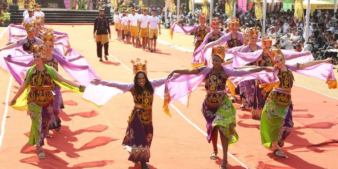 BEC 2015 jadi karnaval 'perpisahan' Anas buat warga Banyuwangi