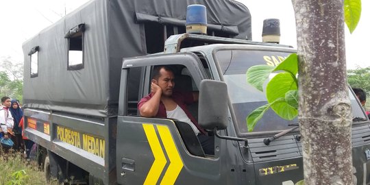 Kelakuan beringas anggota polisi arogan yang bikin warga geregetan