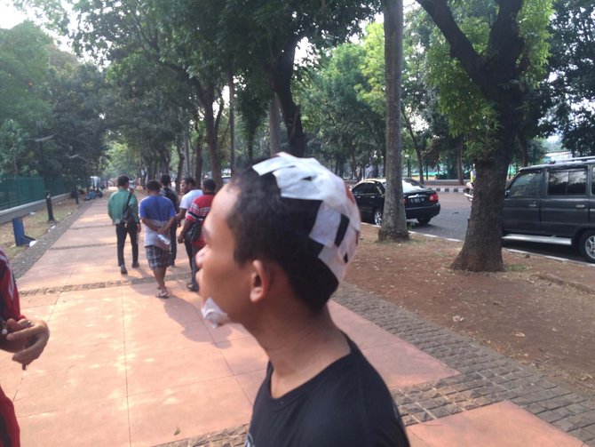 pemuda kepala bocor di gbk