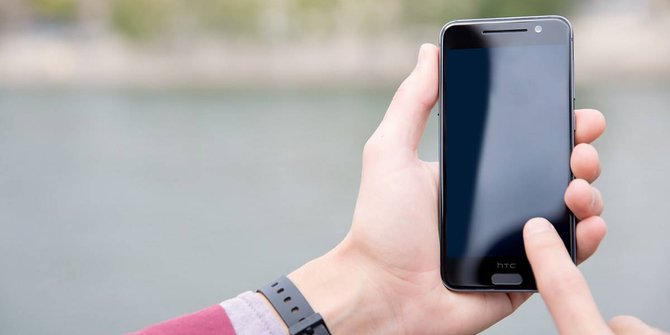 HTC One A9 diklaim sebagai smartphone alternatif iPhone 6s