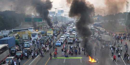 Karyawan mogok kerja, ruas tol lingkar luar ditutup 28-30 Oktober