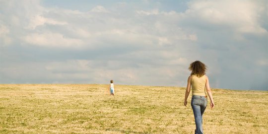 ini yang harus dilakukan ketika jatuh cinta pada sahabat sendiri