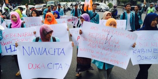 Mahasiswa UNS sebut kepemimpinan Jokowi-JK setahun ini gagal