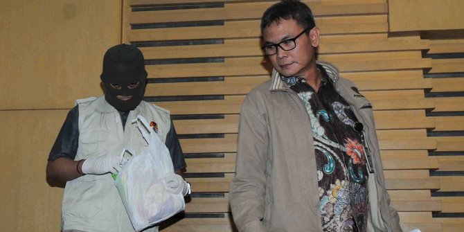 Tak terlibat kasus Dewie Yasin Limpo, ajudan & sopir dibebaskan KPK