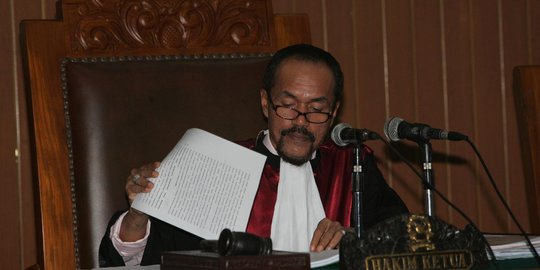 Hakim Sarpin Rizaldi dimutasi ke Pengadilan Tinggi Pekanbaru
