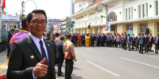 Kawasan Sumatera diselimuti asap, Emil ajak bobotoh gelar istisqa