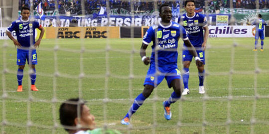 Dapat bonus, gelandang Persib Konate ingin beliin pacar HP