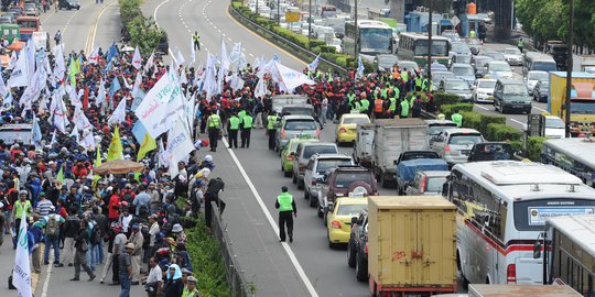 Diprediksi macet parah, polisi minta pekerja tol JORR batalkan demo