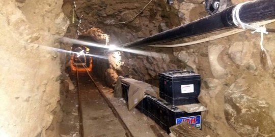 Menelusuri terowongan penyelundupan ganja kartel Meksiko-AS