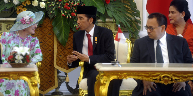 RAPBN 2016 molor, program Jokowi tahun depan terancam terganggu
