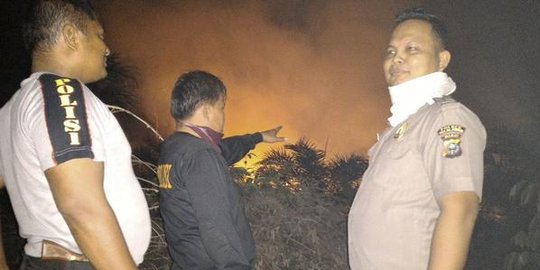 api hingga tengah malam rev1