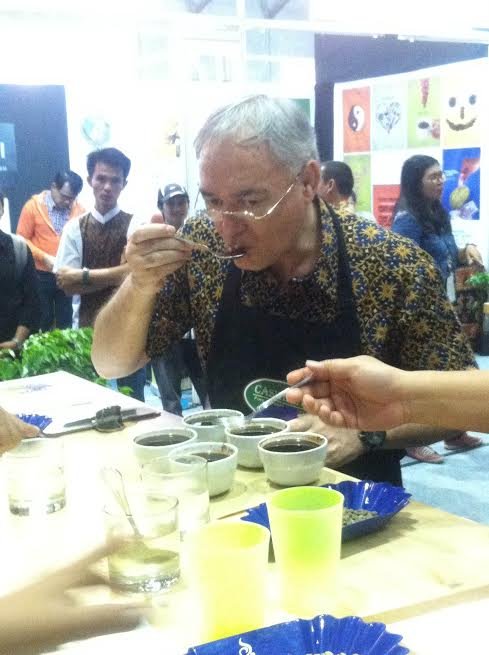 dubes selandia baru cicipi kopi indonesia