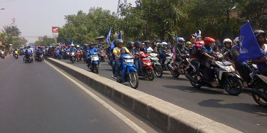 Jelang pawai kemenangan Persib, Bobotoh gelar pawai ke Padalarang