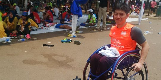 Ikut Jakarta Marathon, difabel ini ogah minder & tempuh jarak 42 km