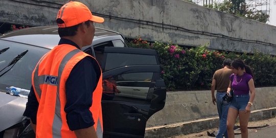 4 Mobil tabrakan beruntun di Tol arah Bandara, lalu lintas tersendat