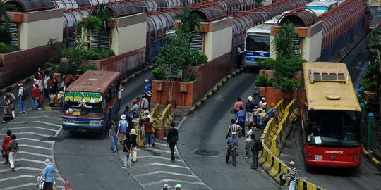 Kemenhub bakal buat transportasi umum dari perumahan ke kantor