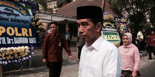 Barack Obama turut berduka cita atas meninggalnya nenek Jokowi