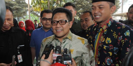 Ekspresi santai Cak Imin saat penuhi panggilan KPK