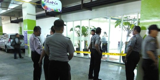 Korban ledakan di Mall @ Alam Sutera, kaki bengkak dan berdarah