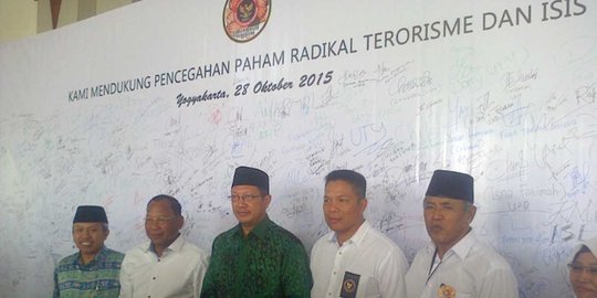 Menteri Lukman sebut beragama harus radikal, tapi hormati perbedaan
