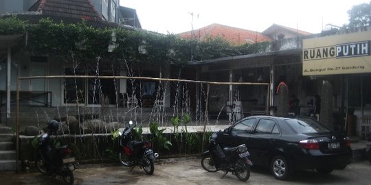 Ruang Putih, wadah komunitas musik blues Bandung