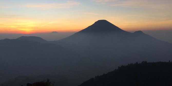 Ini tempat-tempat wajib dikunjungi saat ke Dieng