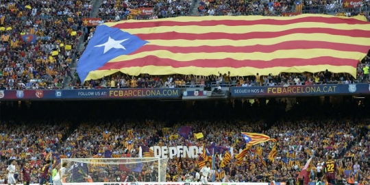 Lawan UEFA, pendukung Barca bakal tetap kibarkan bendera Esteladas
