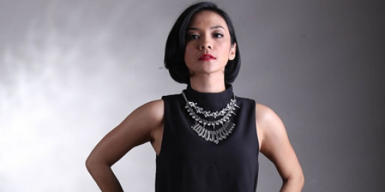 Kembali nyanyi, Enno Lerian: Promo di TV aja susahnya minta ampun
