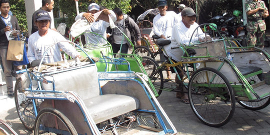 warga dolly jarak yang belum bangkit rev5