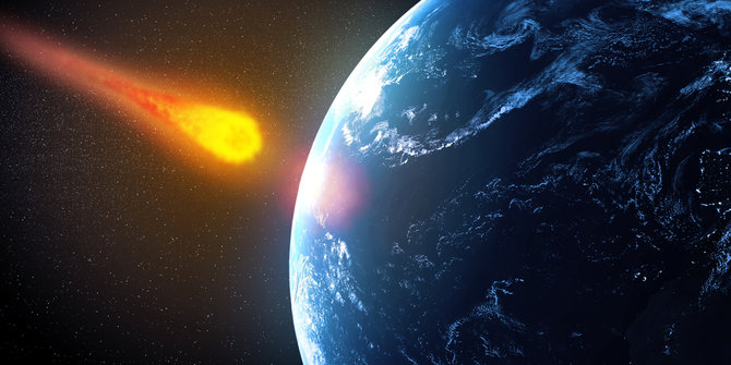 Bola Api Raksasa Mirip Meteor Muncul di Langit Kota London