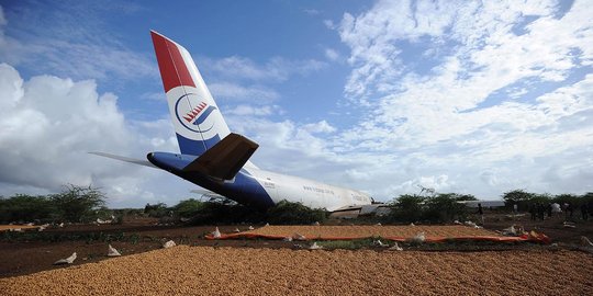 Mesir kirim 45 ambulans bantu evakuasi korban pesawat jatuh