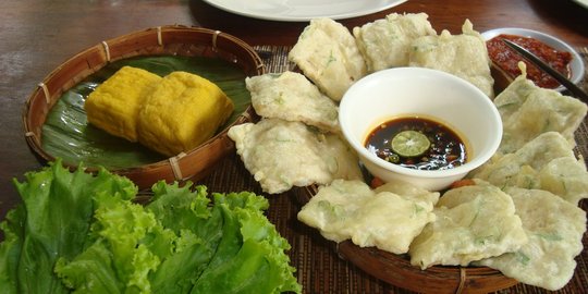 Tempe mendoan dan bakwan sayur diperkenalkan di Meksiko