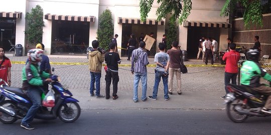 GO-JEK sebut kaca kantor pecah bukan pakai peluru, tapi ujung obeng