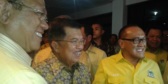 Siapa pimpin Golkar pasca islah? Ini jawaban Ical