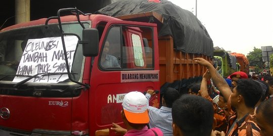 Gerindra curiga penolakan truk sampah di Cileungsi dipolitisir