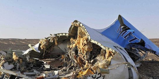 'Pesawat Rusia terbelah dua sebelum jatuh di Mesir'