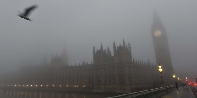 Kabut pekat selimuti Kota London