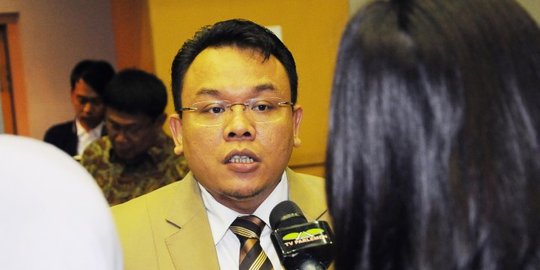 Komisi VIII DPR desak kepolisian hukum pembakar hutan