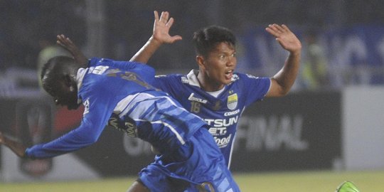 Kendala kontrak pengaruhi psikologis pemain Persib