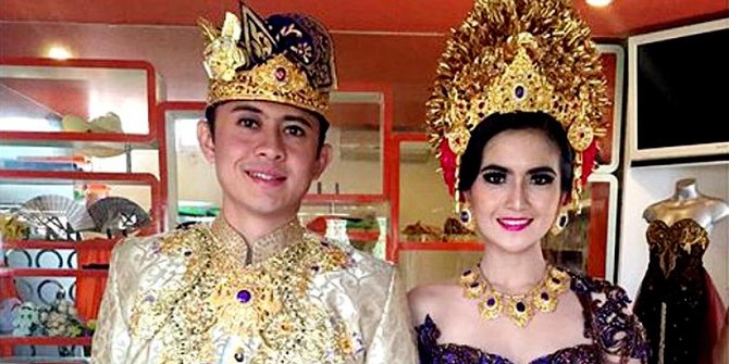 Deretan artis yang nikah dengan perwira TNI dan Polri | merdeka.com