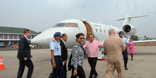 Menteri Susi dan Rizal Ramli uji coba pesawat pemantau maritim