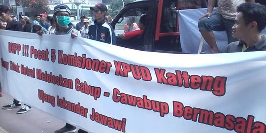 Bawaslu diminta selidiki calon bupati Kalteng yang diduga korupsi